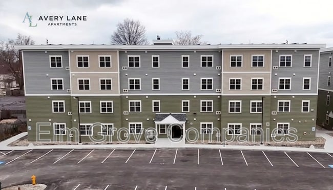 Building Photo - 5 Avery Lane