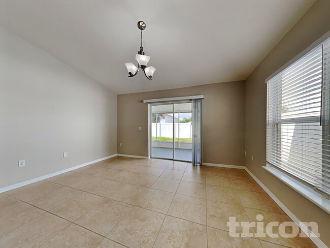 Photo - 333 Milford St