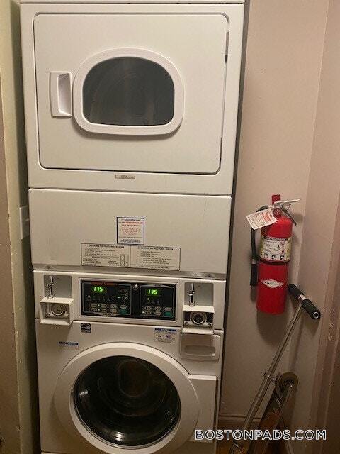 32 Edgerly Rd Unit 1