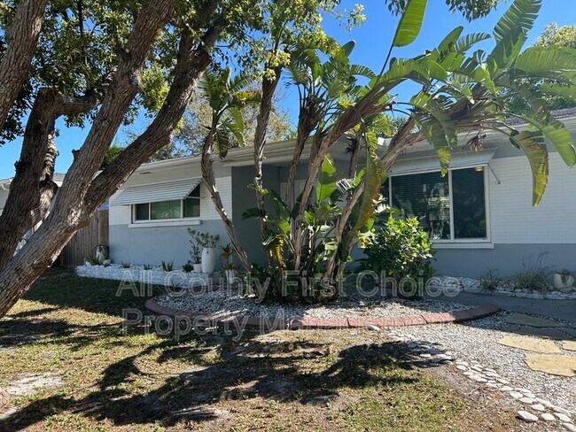 Photo - 1631 San Charles Dr