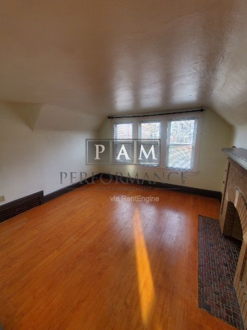 Photo - 1114 16th Ave