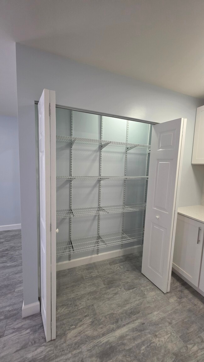 Photo - 3740 SW 40th St Unit 2