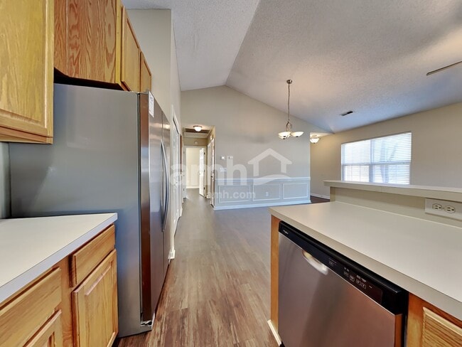 Photo - 194 Moon Dance Ln