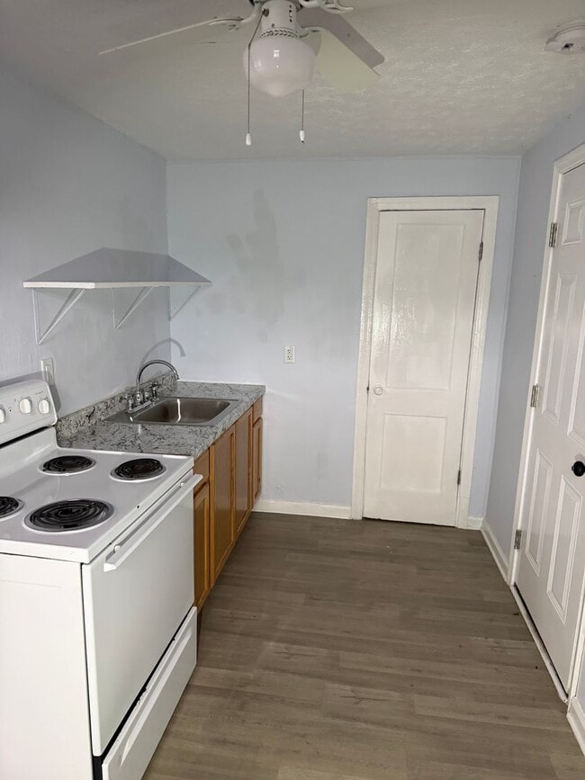 Photo - 485 Mellon St Unidad B