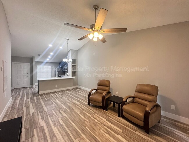 Photo - 13903 Timberland Dr Unidad 204