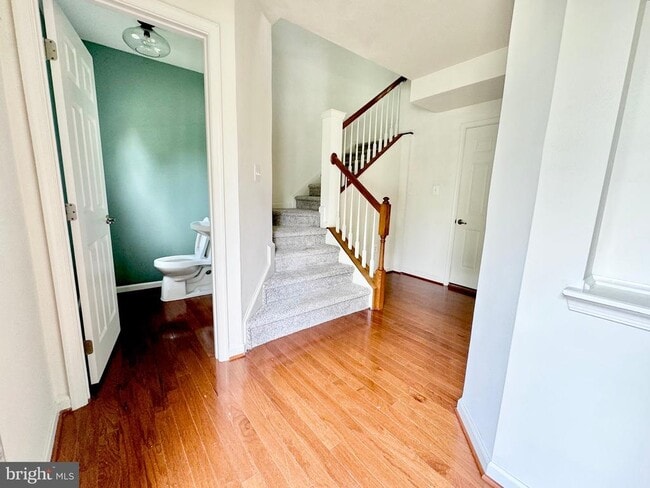 Building Photo - 412 S Greenberry Ln