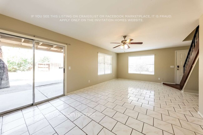 Photo - 1014 E Marco Polo Rd