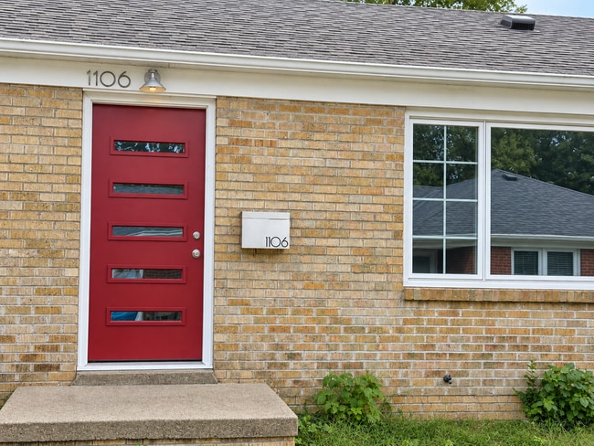 Photo - 1106 N 49th Ave