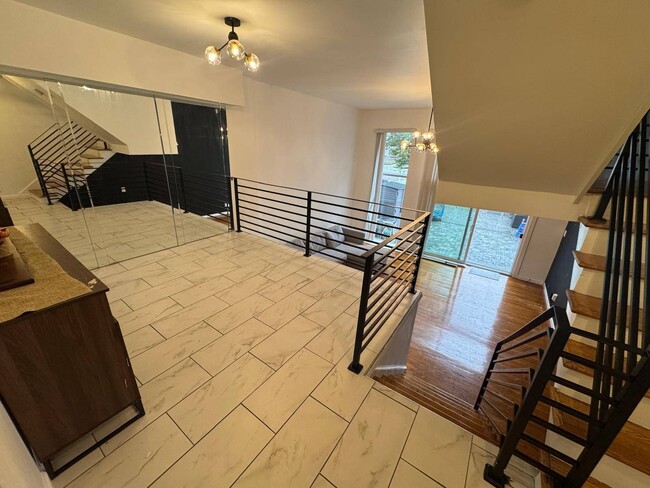 Photo - 149-51 258th St