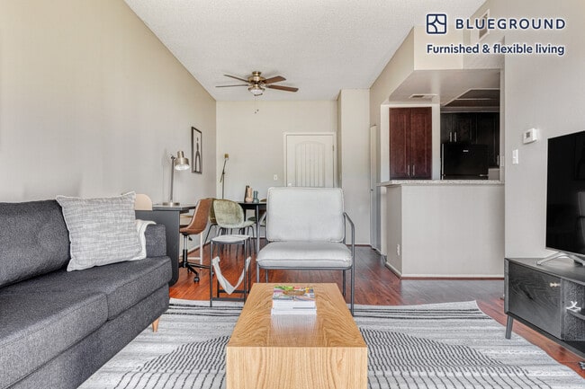 Photo - 11251 Morrison St Unidad FL3-ID591