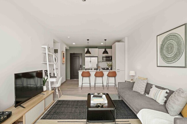 Building Photo - 2137 N Elston Ave Unit 406