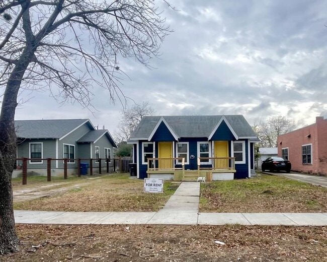 Photo - 1828 Texas Ave