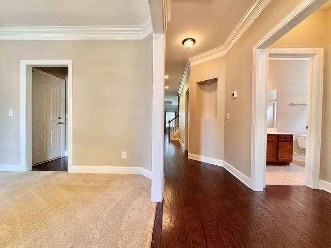 Photo - 3 Bedroom, 3 Bathroom Home w/ 2 Car Garage and Fence Backyard