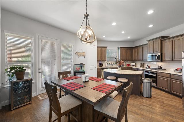 Photo - 2685 Venice Dr