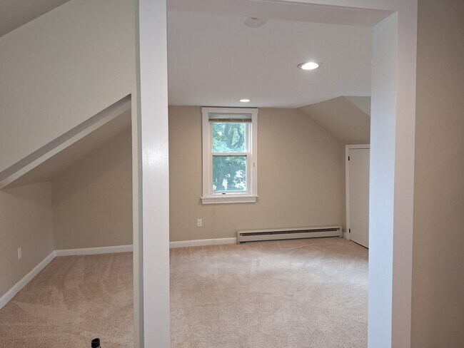 Photo - 11 Stanwood Ave Unit 1 bedroom 3rd floor apartment