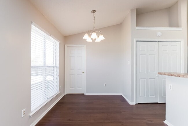 Photo - 7409 Dunbarton Dr
