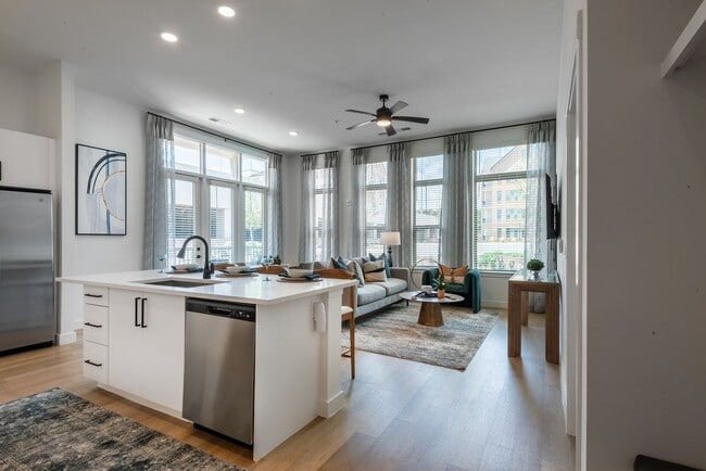 Photo - Finley on the Green