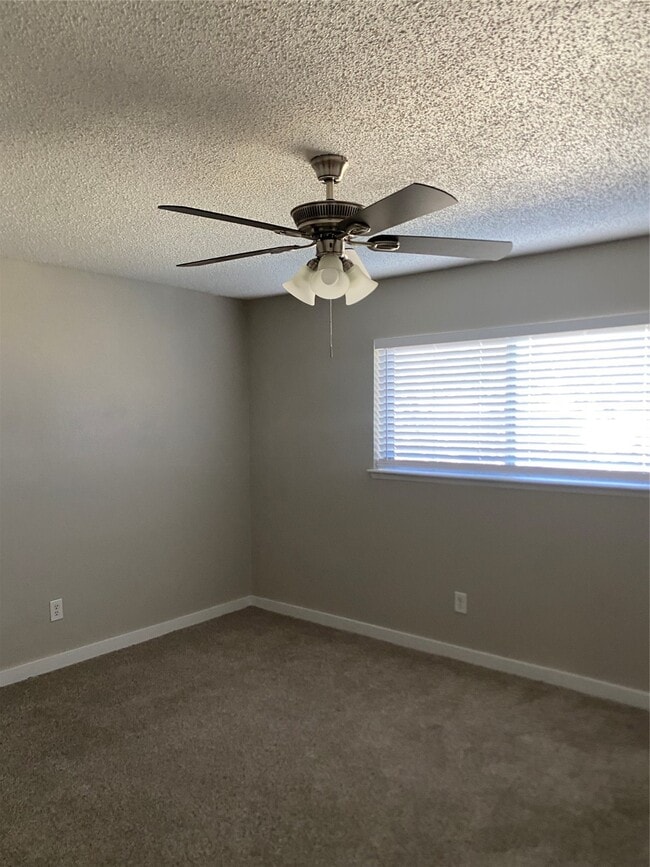 Photo - 4935 Quailgate Dr