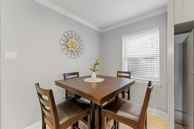 Photo - 10719 Del Monte Dr