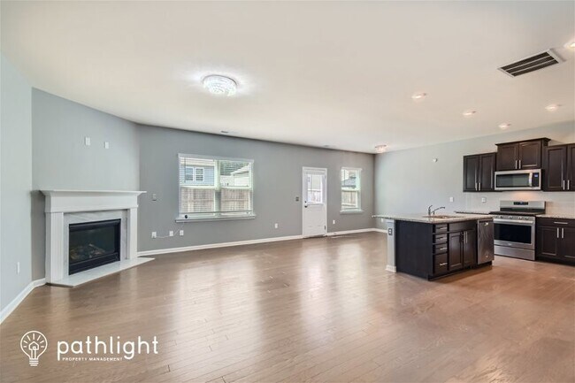 Photo - 116 Paulownia Cir