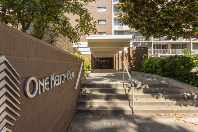 Photo - 1 Kelton Ct Unidad 108