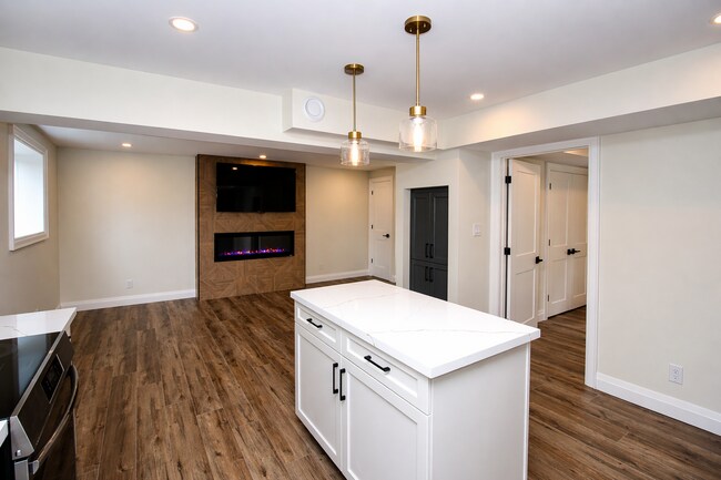 Photo - 3008 Young Ave