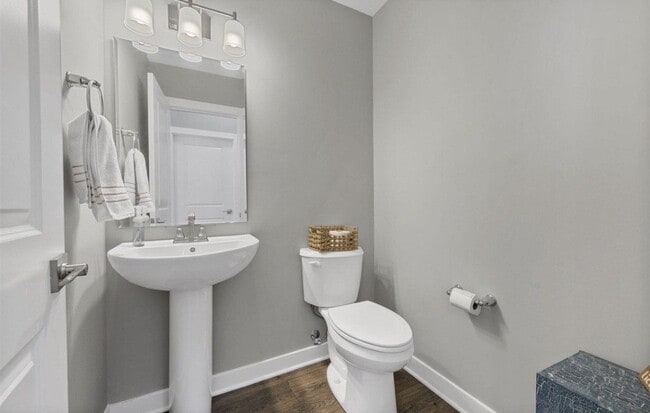 Photo - 9351 Woodgate Circle