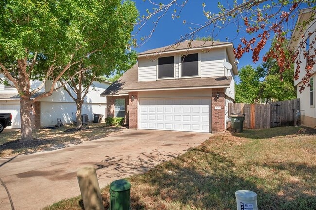 Photo - 808 Flatters Way