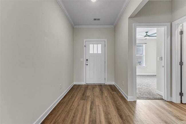 Photo - 1029 Birch Ln