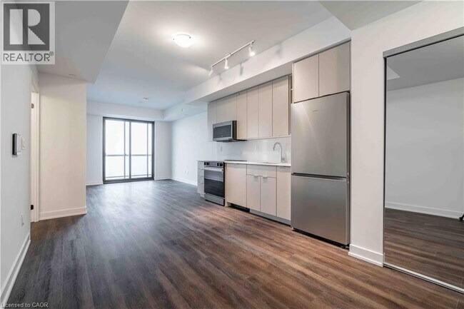 Photo - 2075 Lakeshore Rd. Unit 1205