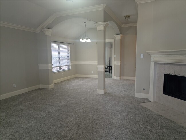 Photo - 21127 Woodland Green Dr