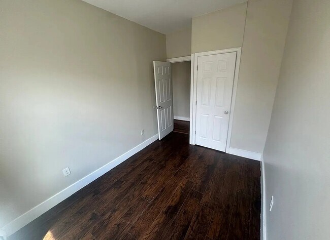 Photo - 901 Bergen St Unidad 2B-3E-3A