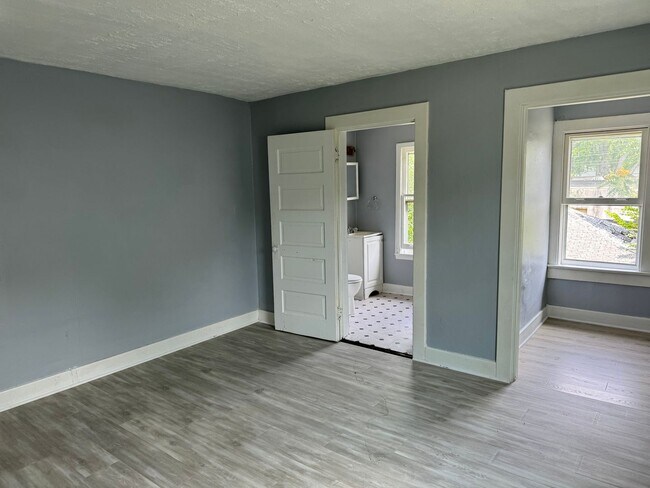 Photo - newly renovated Apartment Unit 626