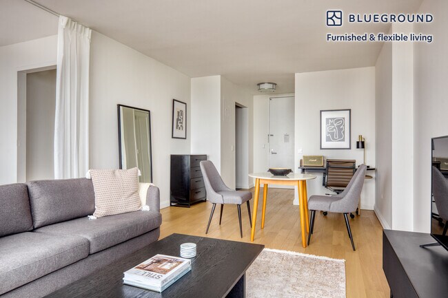 Photo - 105 Duane St Unit FL43-ID110