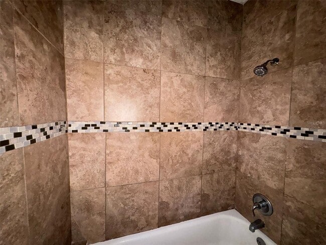 Photo - 638 Columbia St