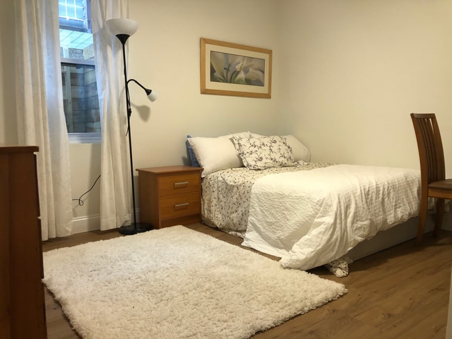 8 Goodman Rd Unit 1