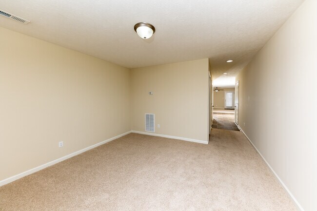 171 Blackberry Dr