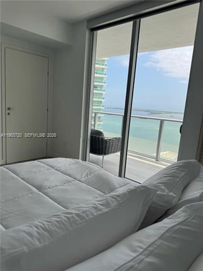Photo - 1300 Brickell Bay Dr Unit 1300 Brickell Bay Dr 2504