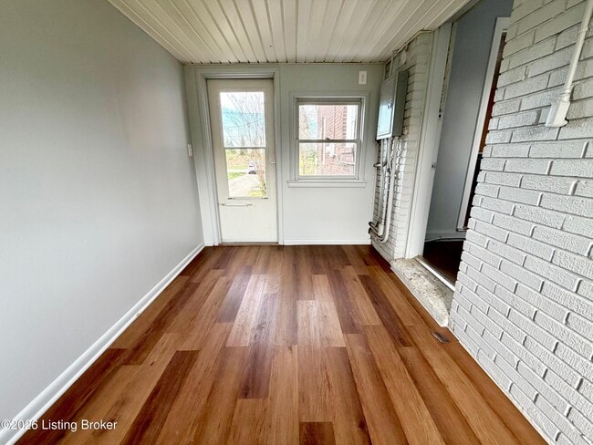 Photo - 5531 Minor Ln