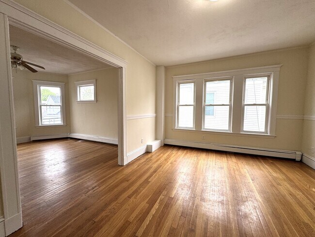 Photo - 20 Dunster Rd Unit 2
