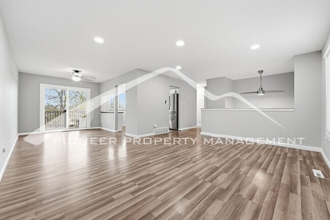 Photo - Gorgeous Home with Central AC and Fenced Yard