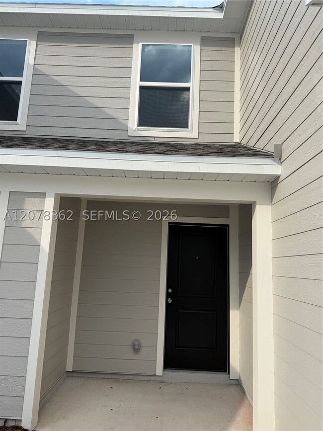 1219 Orion St
