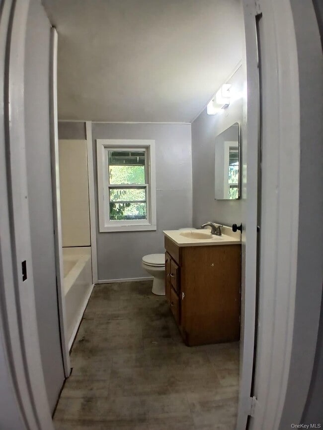 Photo - 299 S Main St Unit Apt #4