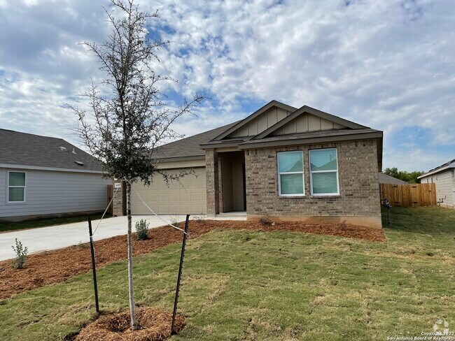 Building Photo - 435 Butterfly Bush Ct Rental