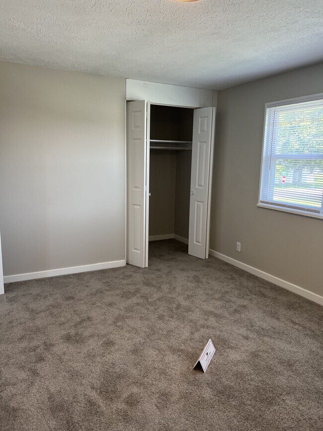 Photo - Columbus Crossing Apartments