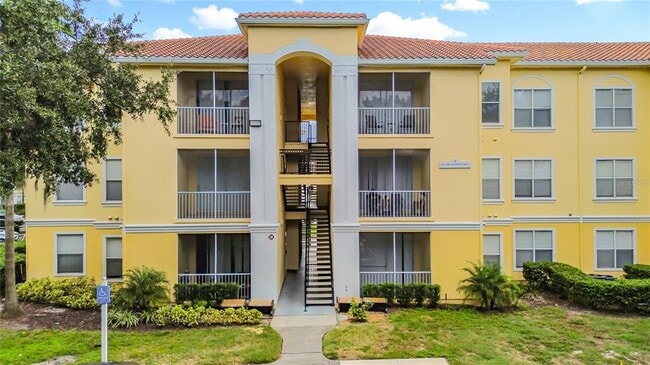 Building Photo - 1375 Lake Shadow Cir Unit 11201
