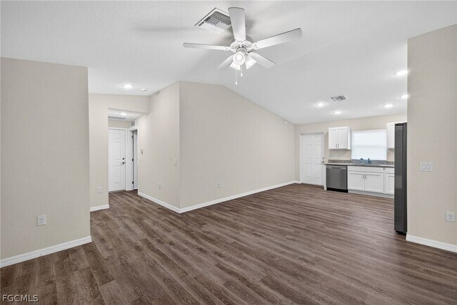 Photo - 6056 Pecan Cir