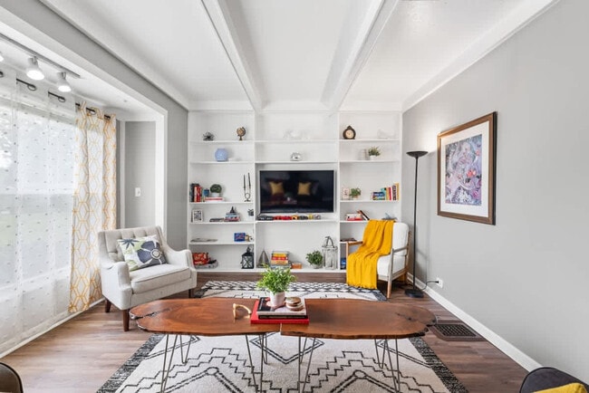 Photo - 3175 Rocky River Dr Unidad SI ID1496078P