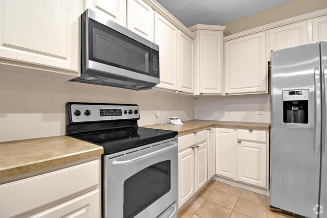 Building Photo - 6155 Cenpac Ave Unit 6155 Rental