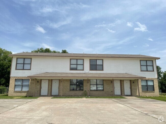 Building Photo - 1208 Monroe Loop Rental